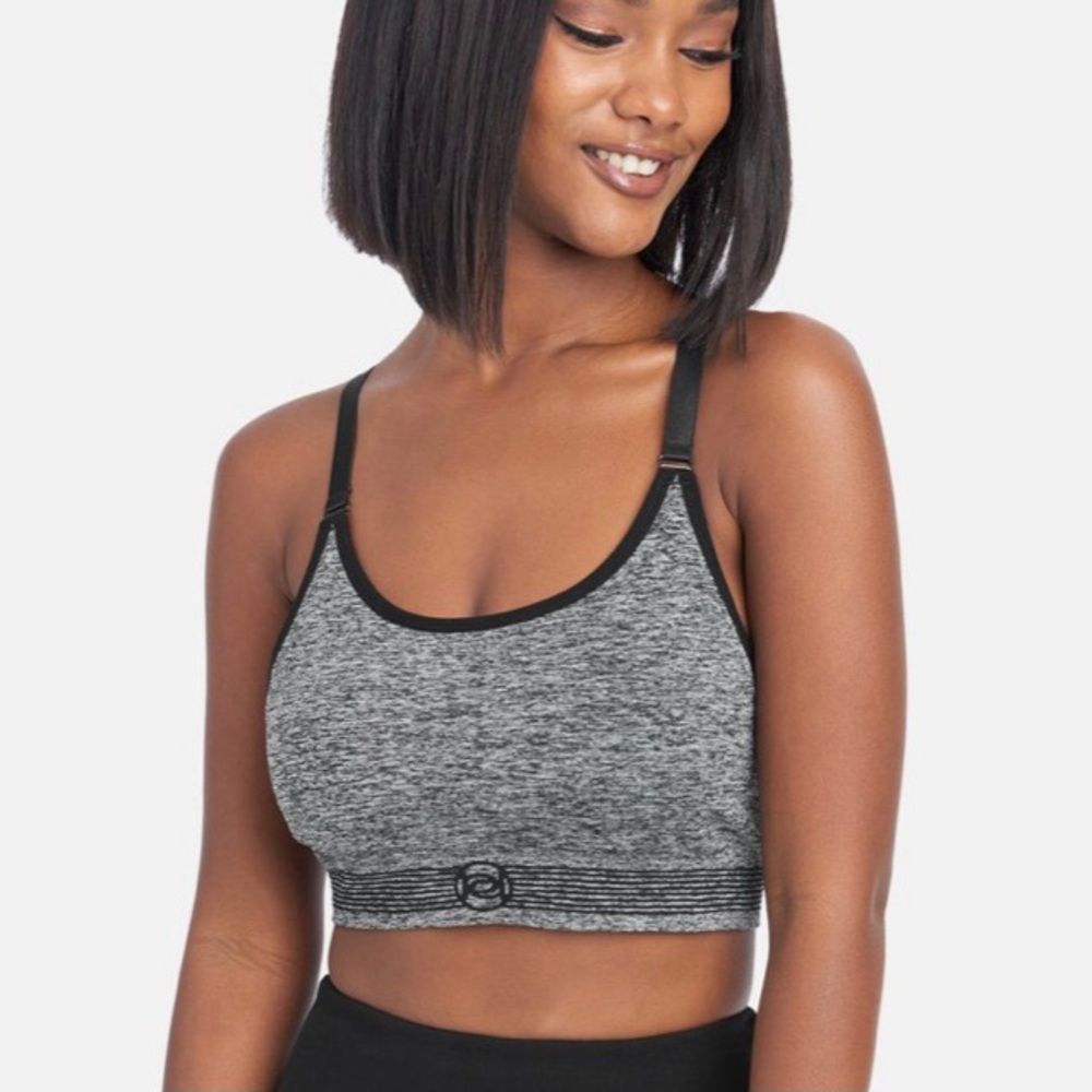BEBE SPORT GEO STRIPE SEAMLESS BRA SMALL NWT grey